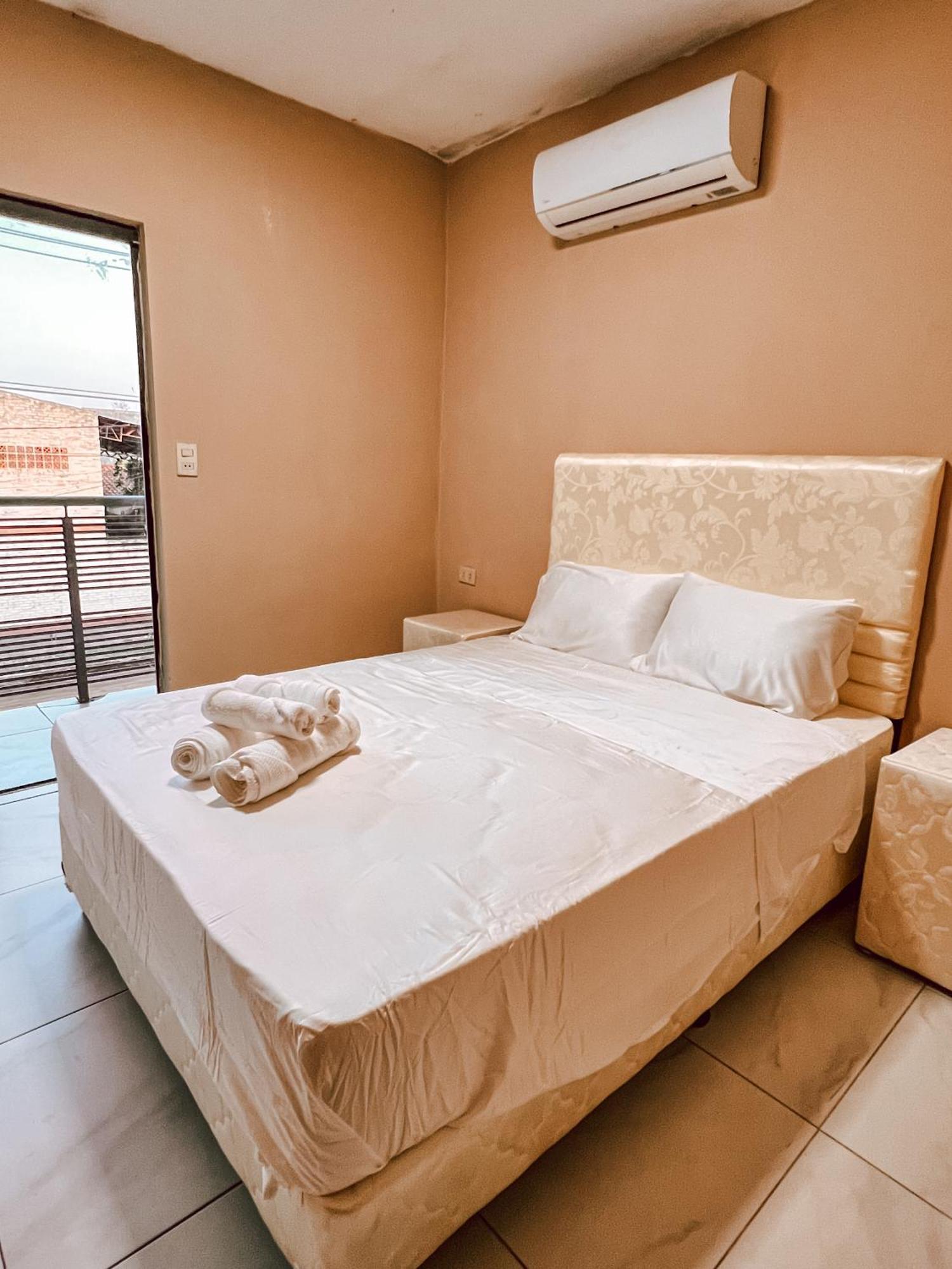 Amplio Loft En Zona Residencial De Asuncionアパートメント エクステリア 写真